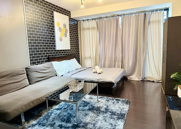 Hostel The Gramercy Residences *